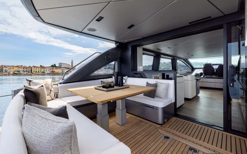 Charter M/Y FAST ONE — Pershing GTX70 (21m, 2020) | French Riviera