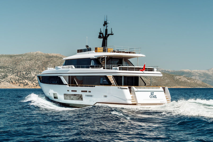 Custom Line Navetta 30 — 2024 (28m) — VAT Unpaid