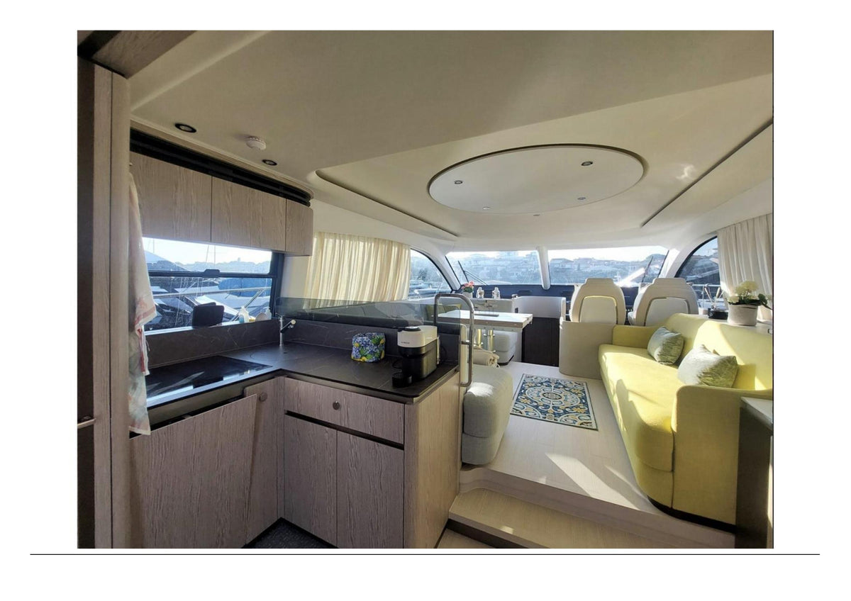 Azimut 53 Flybridge — 2023 Pre-Owned (17m)