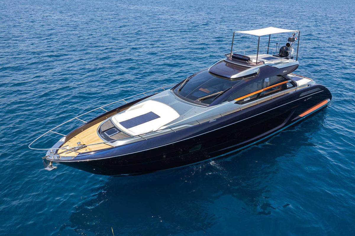 Charter M/Y BLUE SHARK — Riva 67 (21m, 2019)