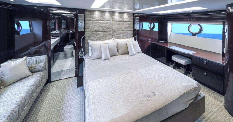 Charter M/Y TAKE IT EASY — Sunseeker 86 (26m, 2019) | New England & Americas