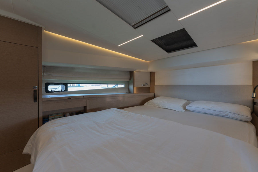 2022 Prestige 460 F — Talulah