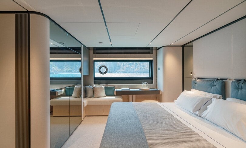 Charter M/Y TRILOGY — Ferretti 780 (24m, 2025) | Italy & Central Mediterranean
