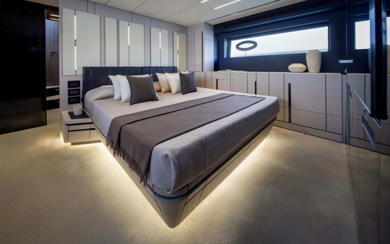 Charter M/Y FAST ONE — Pershing GTX70 (21m, 2020) | French Riviera