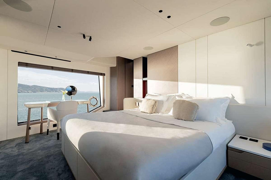 Charter M/Y ALADDIN SANE — Azimut 85 (26m, 2024)