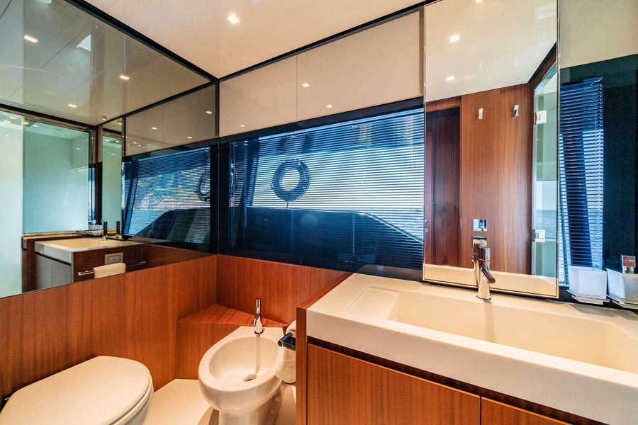Charter M/Y BLUE SHARK — Riva 67 (21m, 2019)