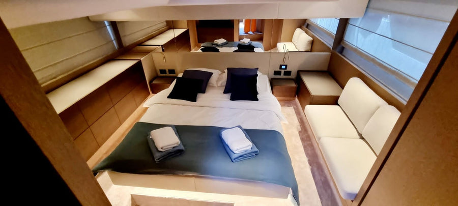 Charter M/Y DDM29 — Ferretti 500 (15m, 2022)