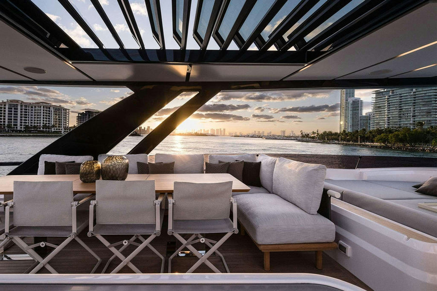 Charter M/Y FAST — Ferretti 860 (27m, 2025) | Italian Riviera & Amalfi