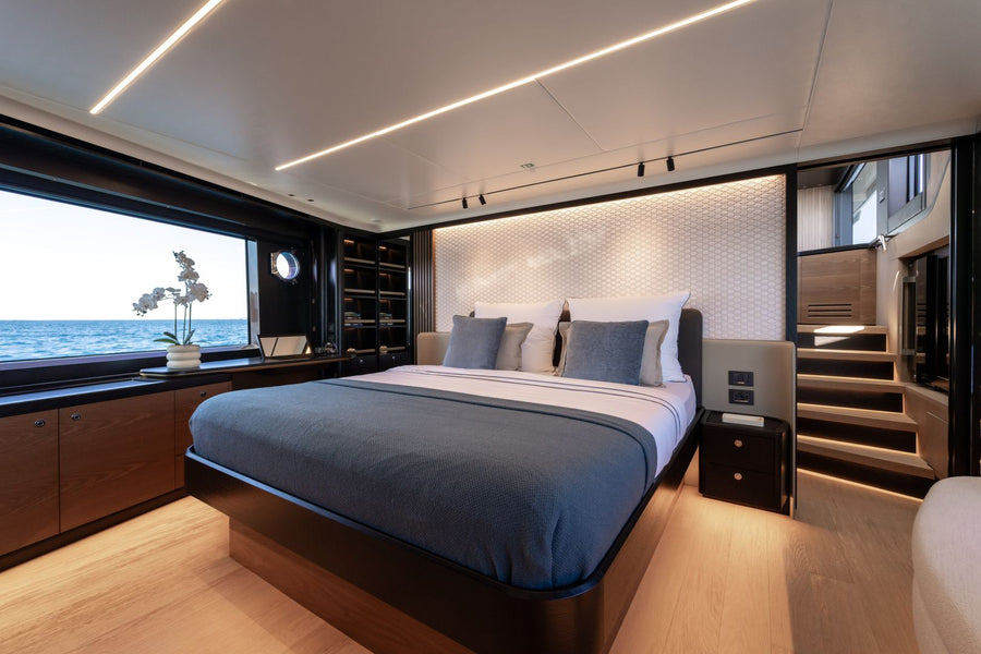 Charter M/Y KNITWEAR.CLUB3 — Absolute Navetta 64 (20m, 2025)