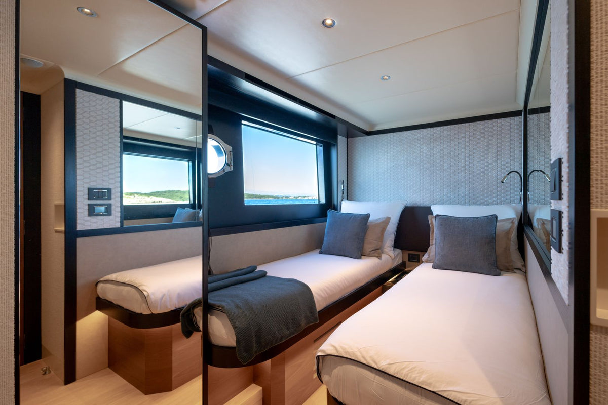Charter M/Y KNITWEAR.CLUB3 — Absolute Navetta 64 (20m, 2025)