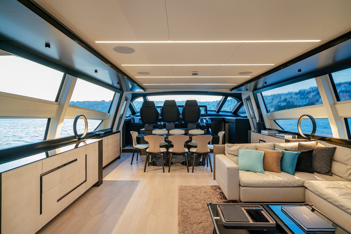 Charter M/Y SOPHIA — Pershing 9X (28m, 2023) | Amalfi Coast & Italy