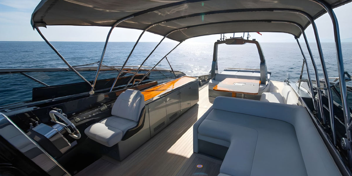 Charter M/Y SPECTRE — Riva Rivale 56' (17.16m, 2017)