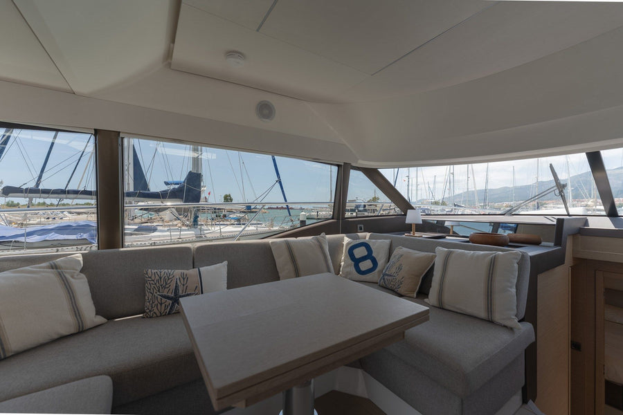 2022 Prestige 460 F — Talulah