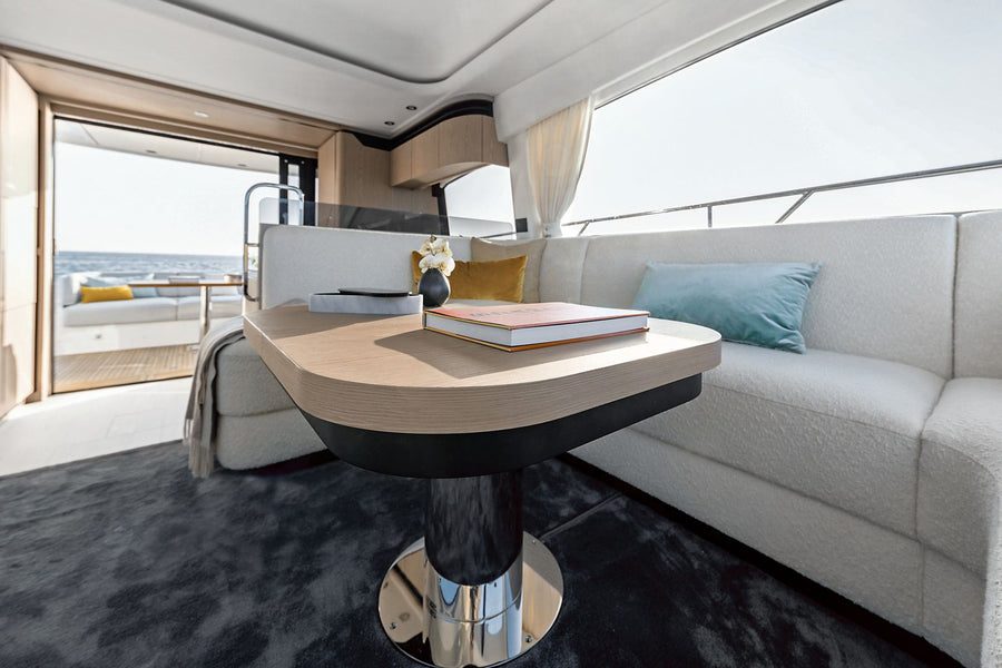 Charter M/Y WHITE — Azimut 53 F (16m, 2024)